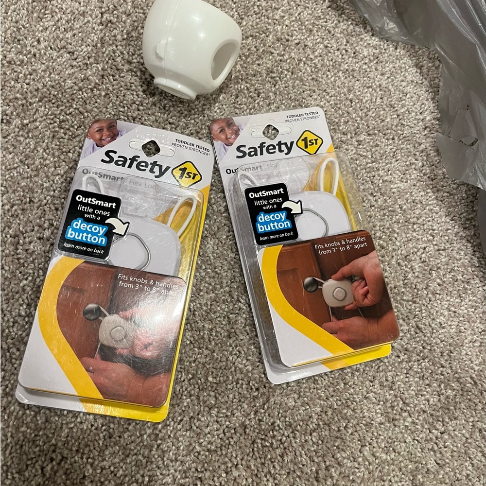 two child safety 1st cabinet locks never opened and one child safety door knob
